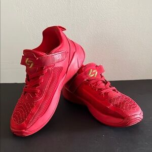 Jordan Sneaker shoes Red Athletic Sneakers with Gold Logo